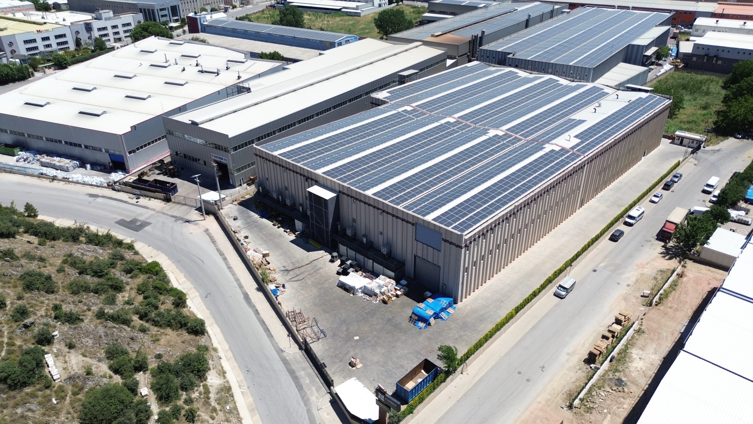 Finber Holding Ana Merkez Fabrika Binası